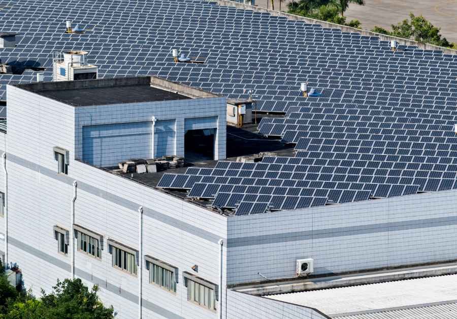 Cost to Make Solar Panels: An Aussie Guide for 2024