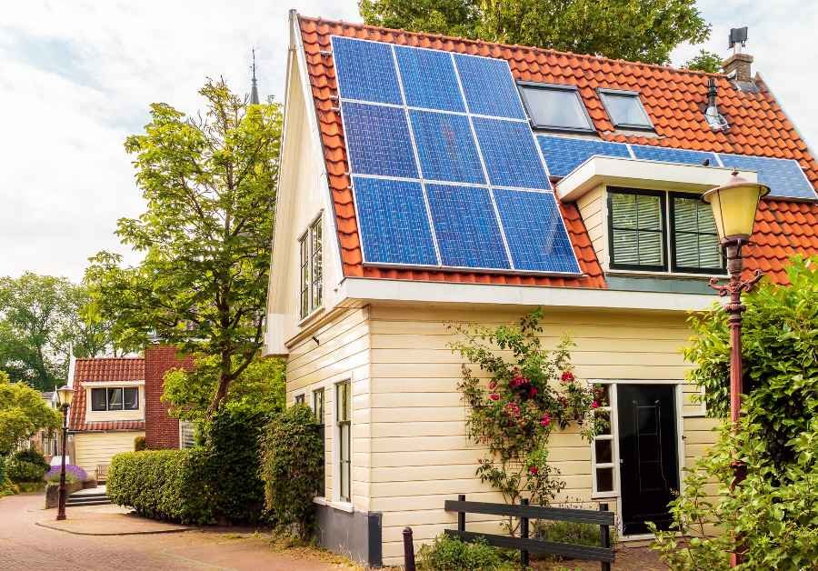 Solar System Brisbane Price: Find Deals & Save Big!
